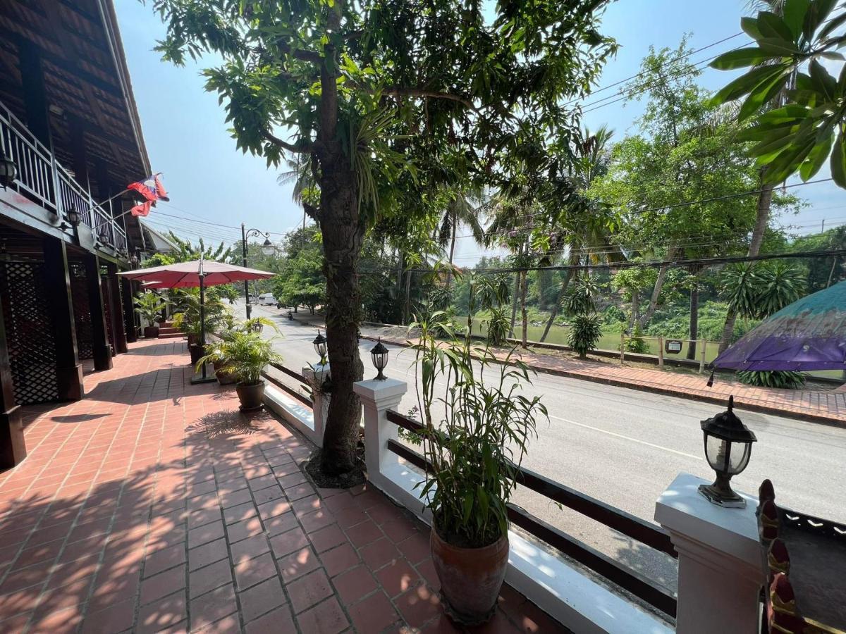 Golden Lotus Namkhan View Luang Prabang Exterior foto