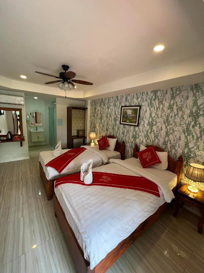 Golden Lotus Namkhan View Luang Prabang Exterior foto