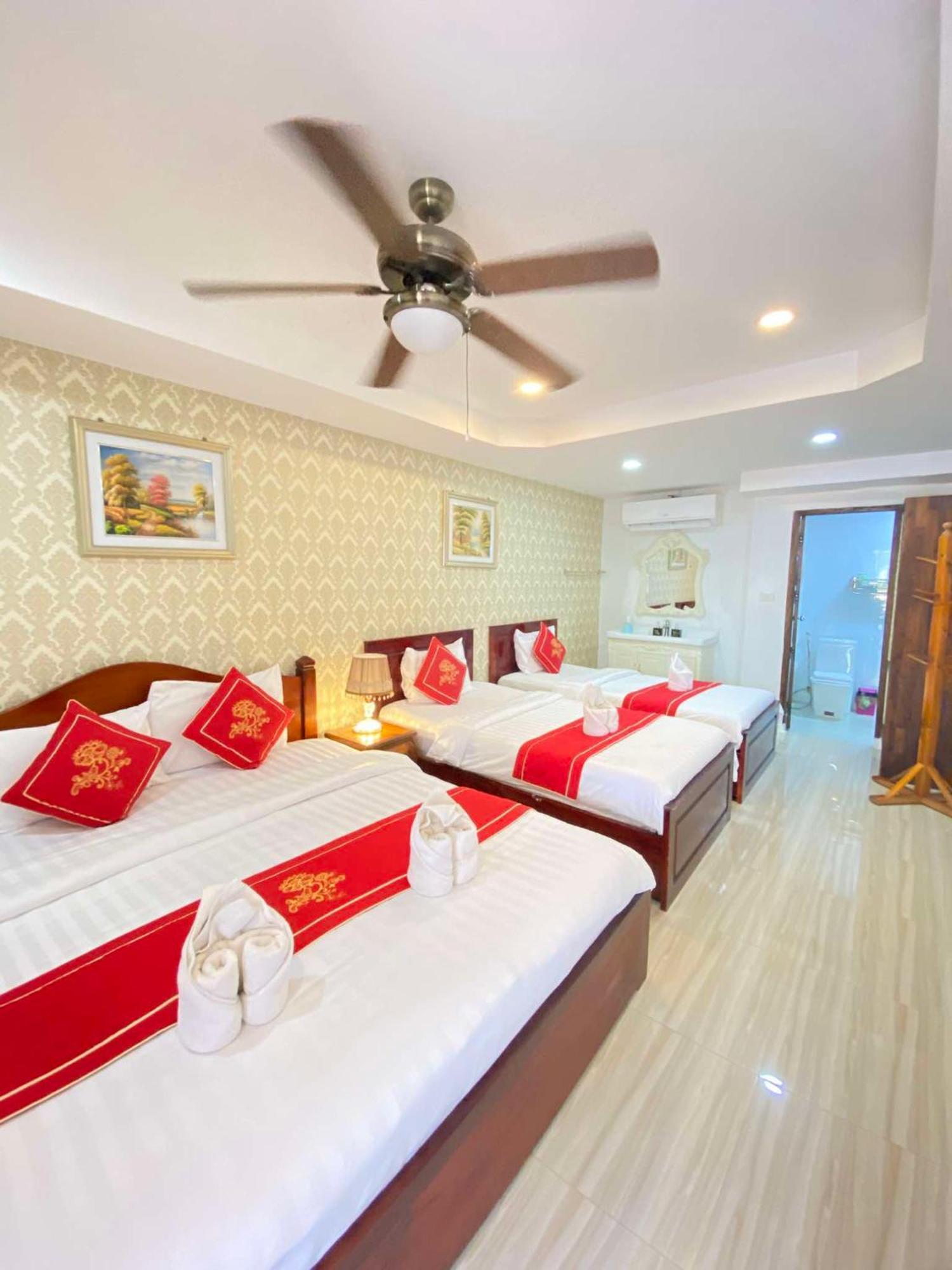 Golden Lotus Namkhan View Luang Prabang Exterior foto